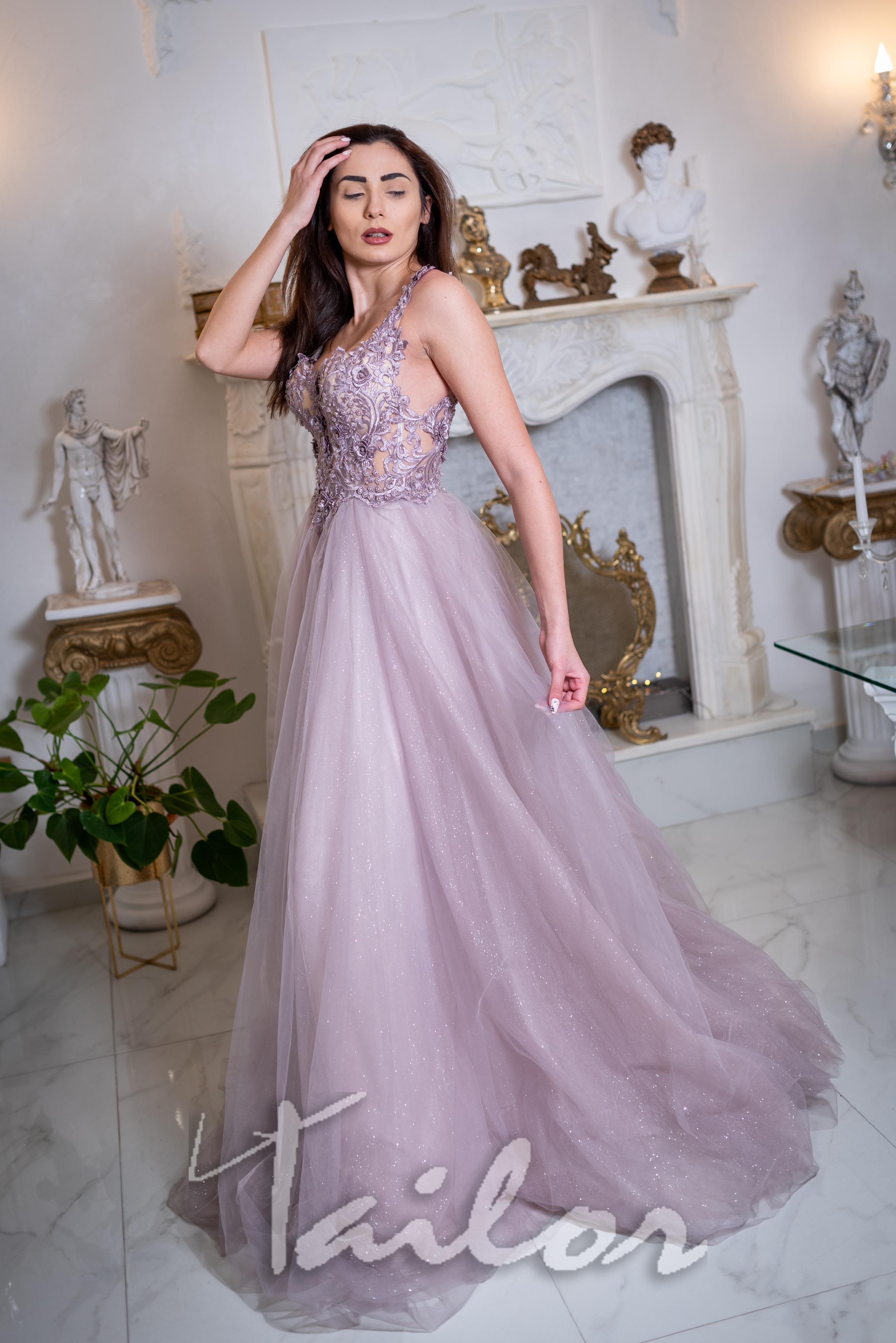 бална рокля lilac